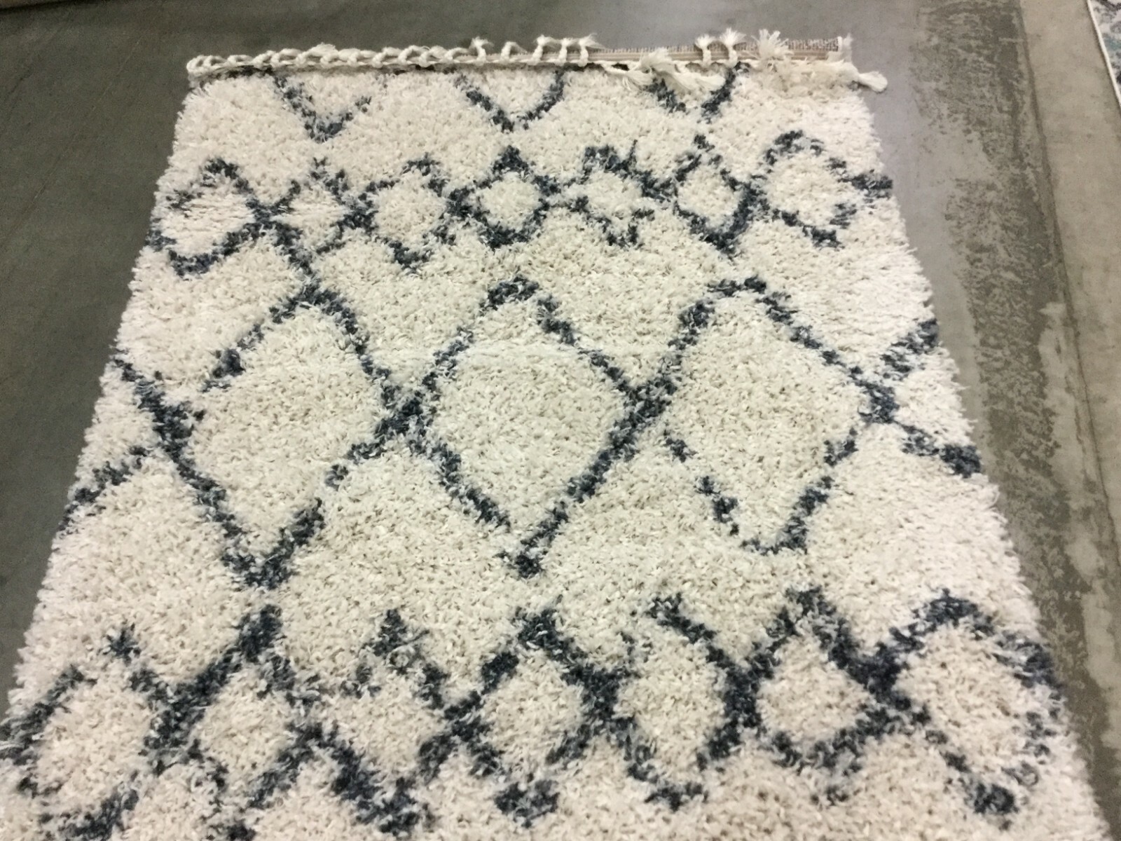 CREAM / BLUE 4' X 6' Stained Rug, Reduced Price 1172647577 PLX434A-4 gallery