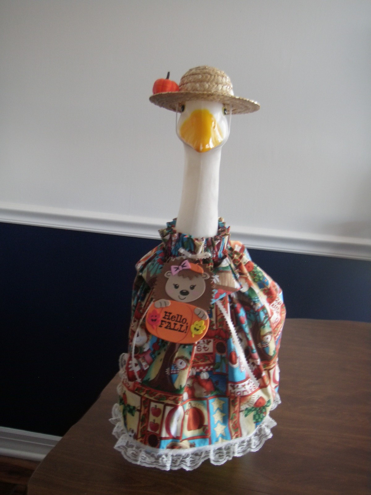Goose porch outfit - Fall assorted items in square w/hat for lg 23-28" goose gallery
