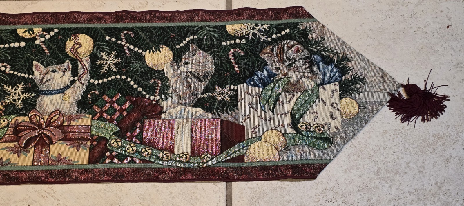 Tapestry Style Christmas Holiday Table Runner Cats Kittens 63" X 13" gallery