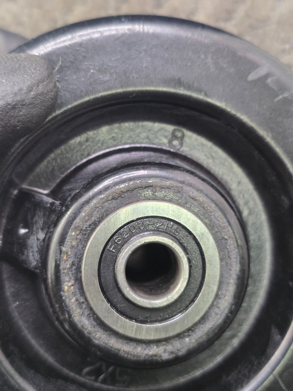 16V368A Caster Wheel 5" Diameter x 2" Width x 1/2" Bore, 1000 lbs Load Rating gallery