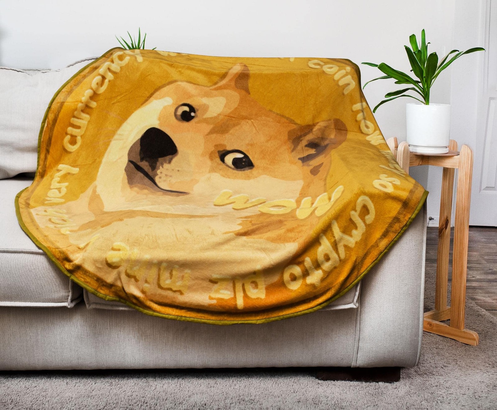 Dogecoin Cryptocurrency Round Fleece Throw Blanket | Plush Soft Polyester Cov... gallery
