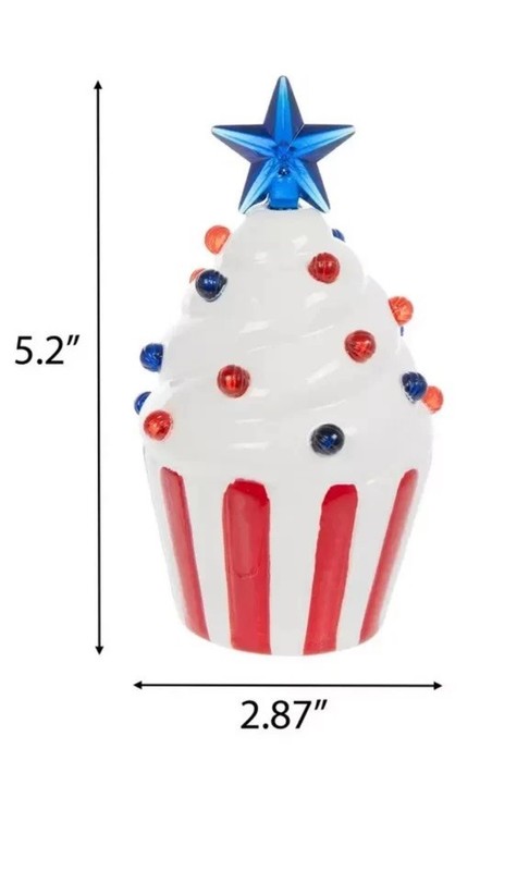 ❤️🤍💙NWT Light Up Ceramic Americana Cupcake Set gallery
