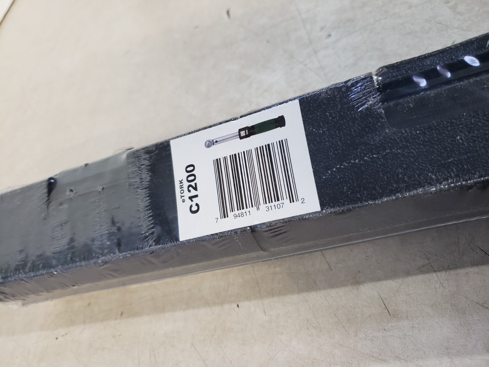 eTORK Clickstyle Torque Wrench 1/4inch Drive Range 40200 Inch Pounds 422 Newton gallery