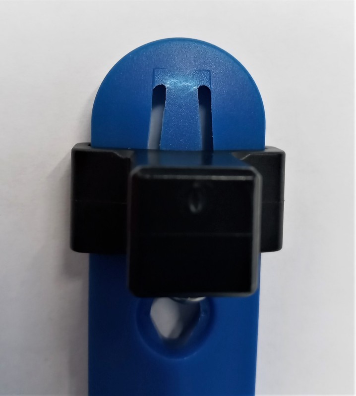 Armstrong Socket Rail System with 10 Clips USA gallery