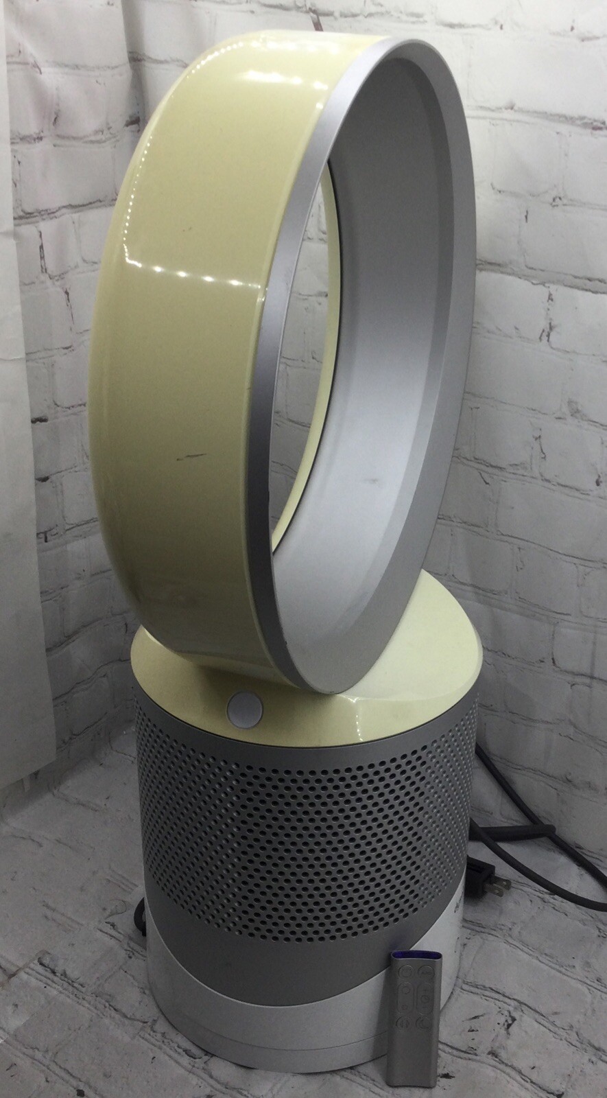 Dyson DP01 Pure Cool Link Air Purifier - White/Silver gallery