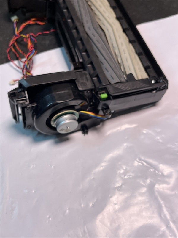 OEM i5+ i3+ Roomba Cleaning Head Module NEWEST VERSION Used 2024 gallery