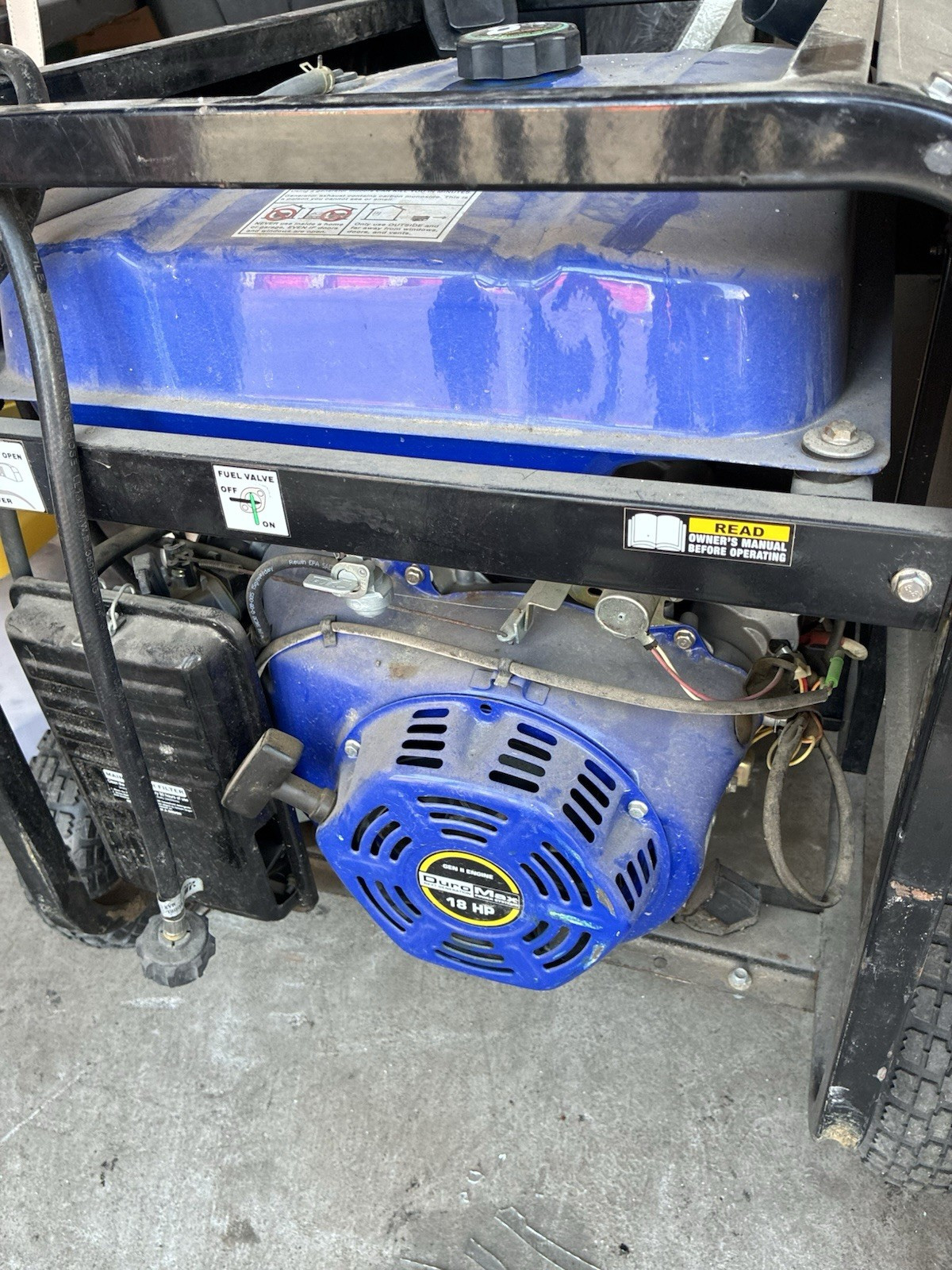 DuroMax XP10000EH Dual Fuel Electric Start Generator 8.3 Gal Home Backup gallery