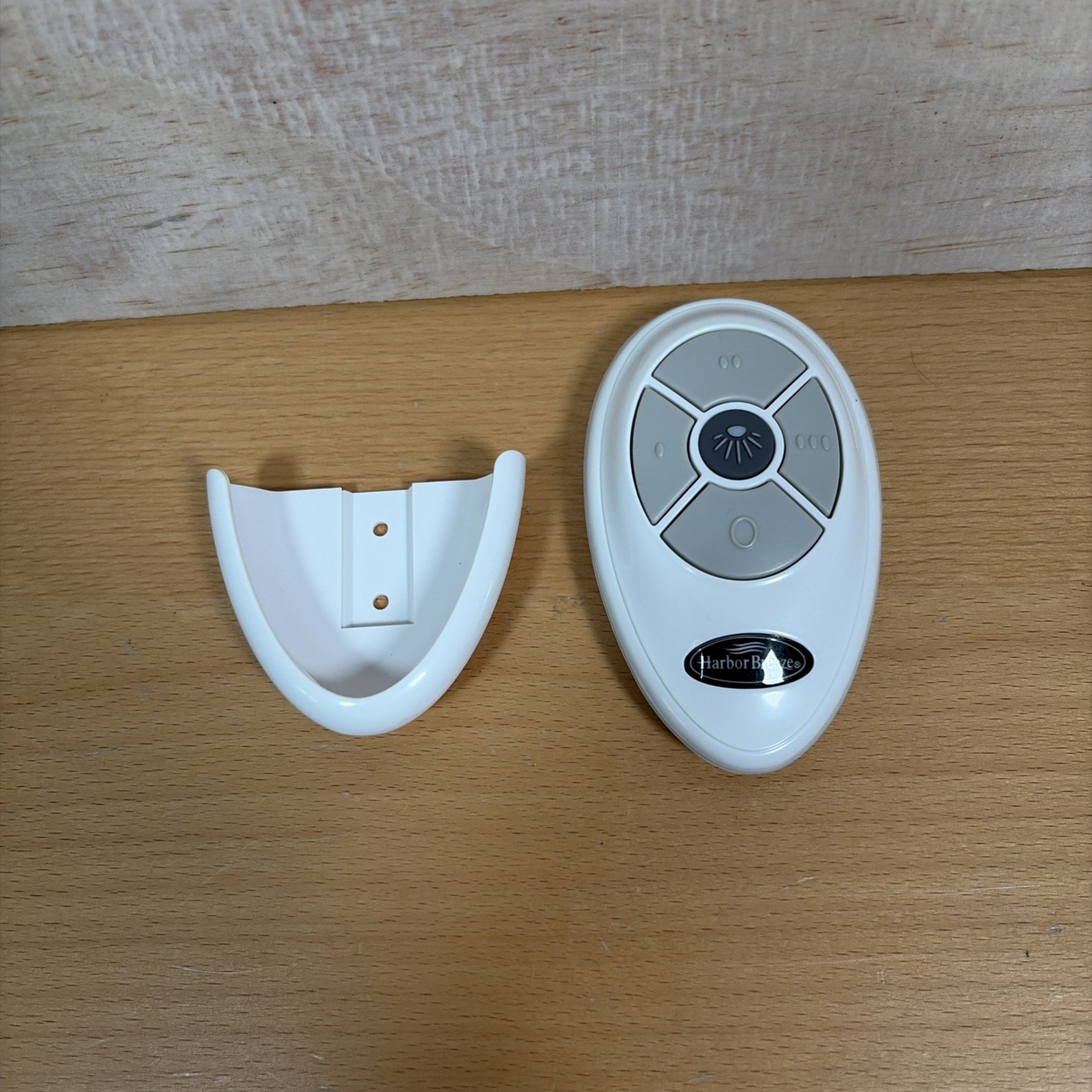 GENUINE Harbor Breeze Ceiling Fan Remote CHQ7202T1 gallery