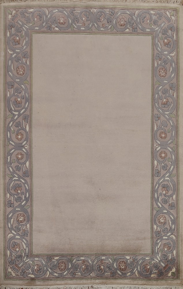 Bordered Beige Handmade Indian Rug Wool Nepalese Bedroom Carpet 4x5 ft.