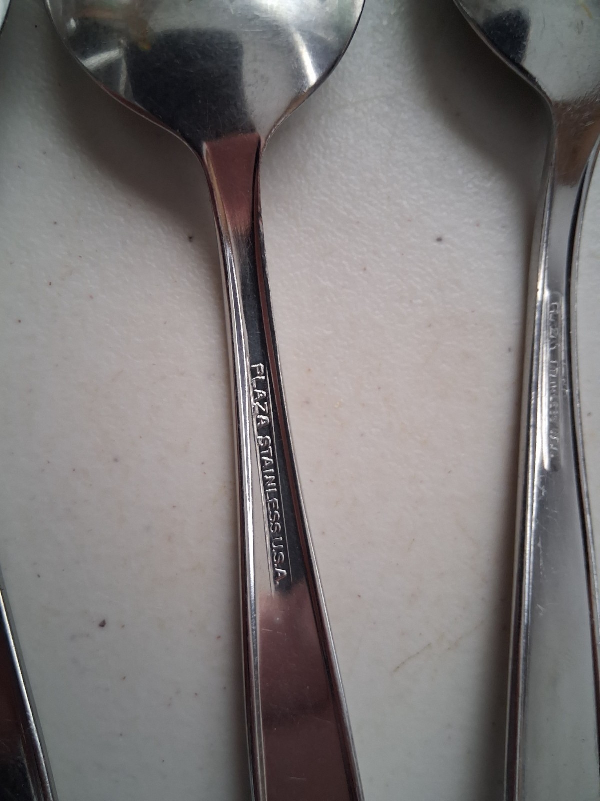 4 pcs Providence PLAZA Stainless Flatware Spoon Mix gallery