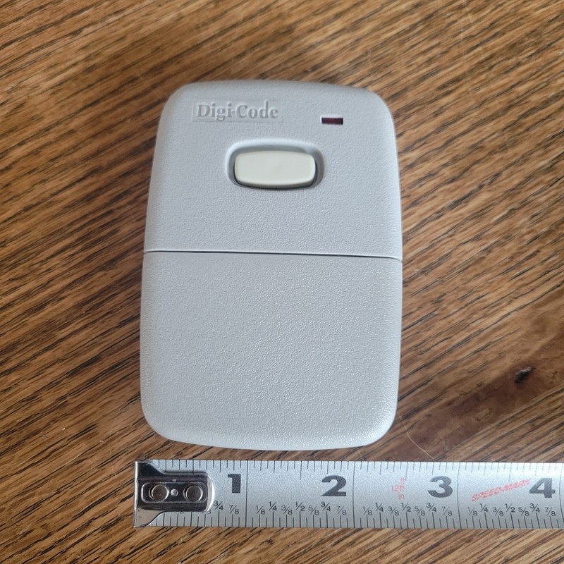 Digi-Code 5010 300MHz 10 Dip Switch Remote Control Multicode Stanley MCS308911 gallery