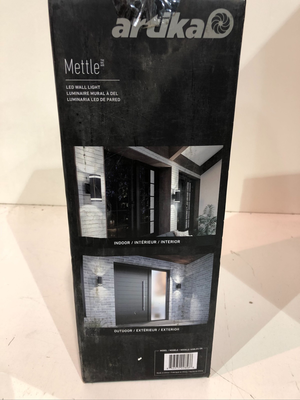 Artika Mettle Integrated LED Matte Black Indoor/Outdoor Wall Light New gallery