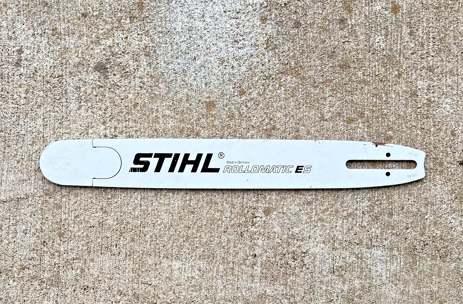 Stihl 3002 000 9723 OEM Rollomatic Guide Bar 21" .404 .063 68DL – Surface Rust gallery