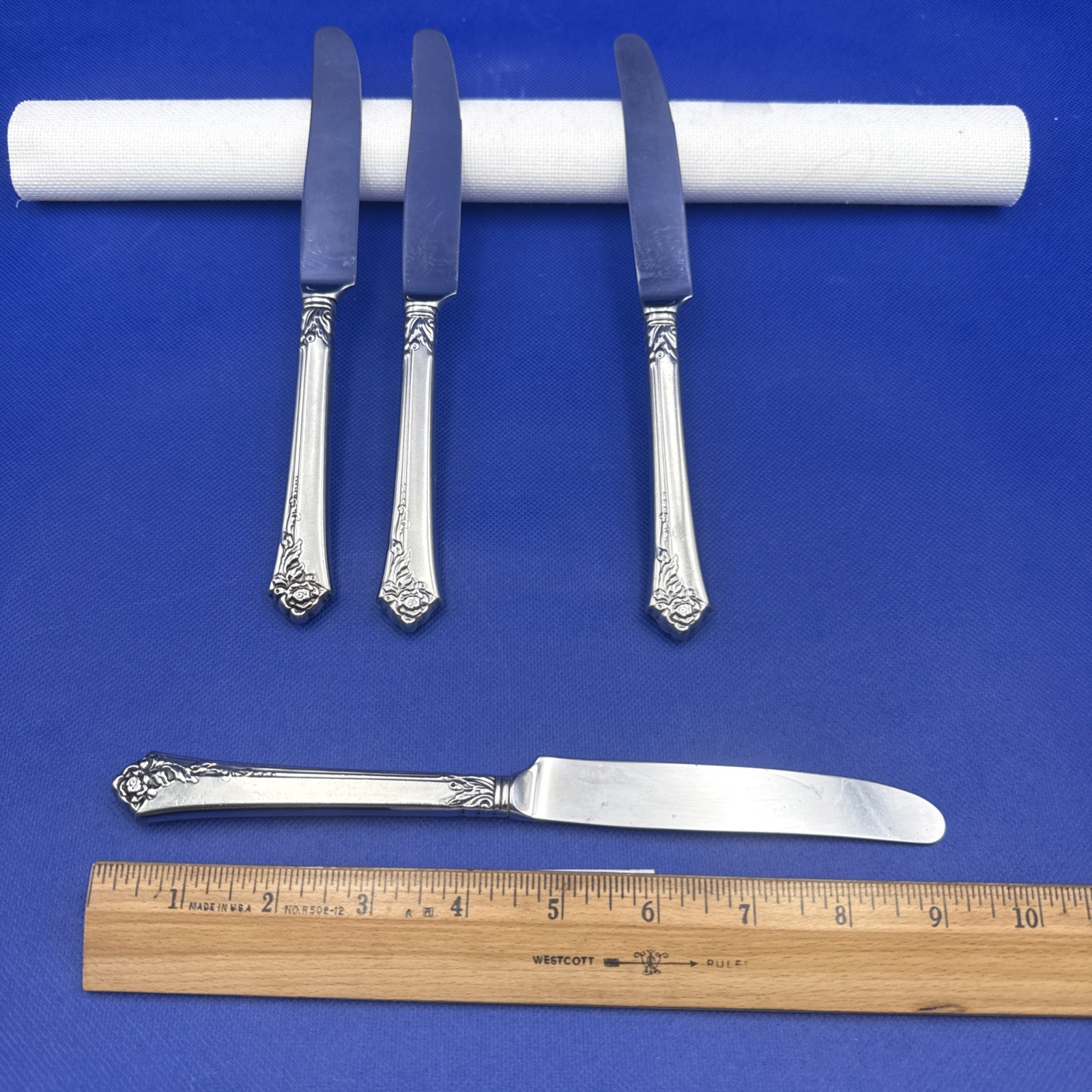 Oneida DAMASK ROSE Stainless Dinner Knife Heirloom CUBE Glossy Flatware Set 4 gallery