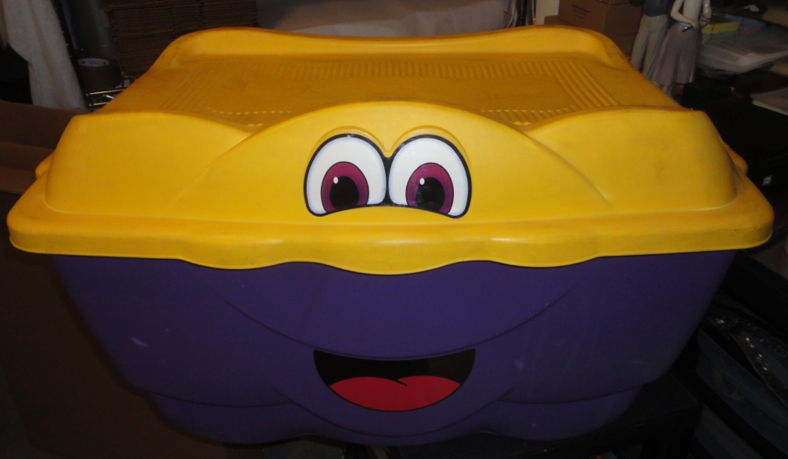 Step 2 Happy Totes Toy Box Storage Tote Bin w/ Eyes Mouth Purple Yellow 2000 Y2K gallery