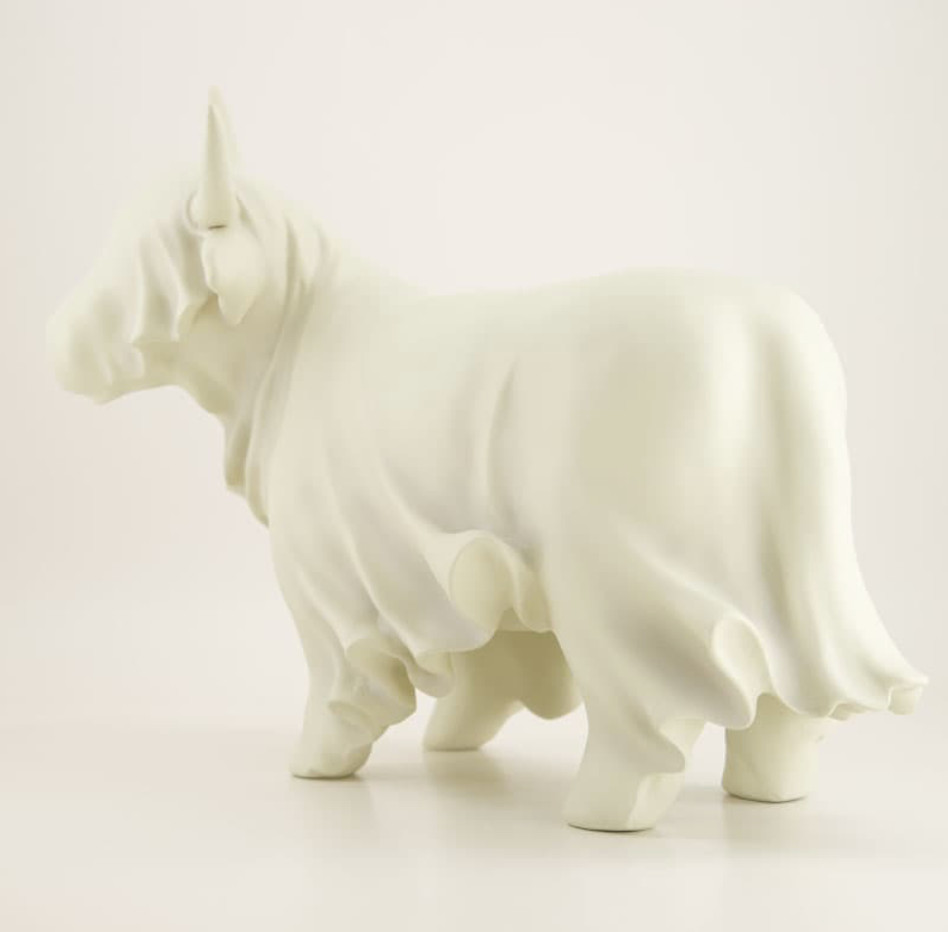 Cracker Barrel Exclusive 2026 White Highland Cow Resin Ghost, 18" NIB gallery