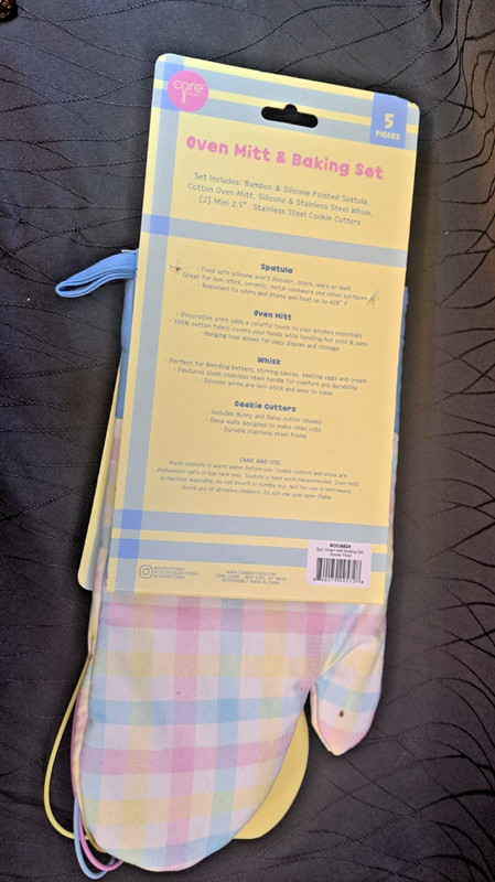 2020s Core Kitchen 5pc Easter Oven Mitt & Baking Set NEW gallery