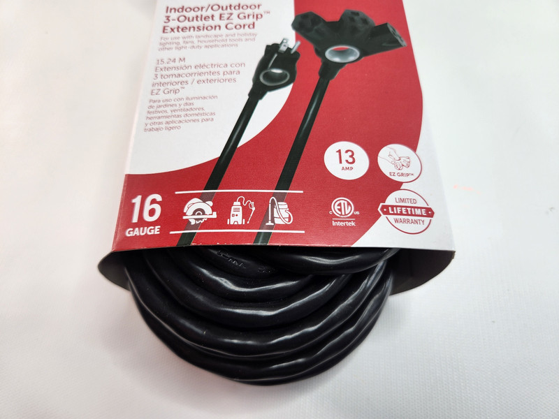 Utilitech 50ft 3 Outlet Extension Cord AWG 16/3 1246881 86174 Indoor Outdoor gallery