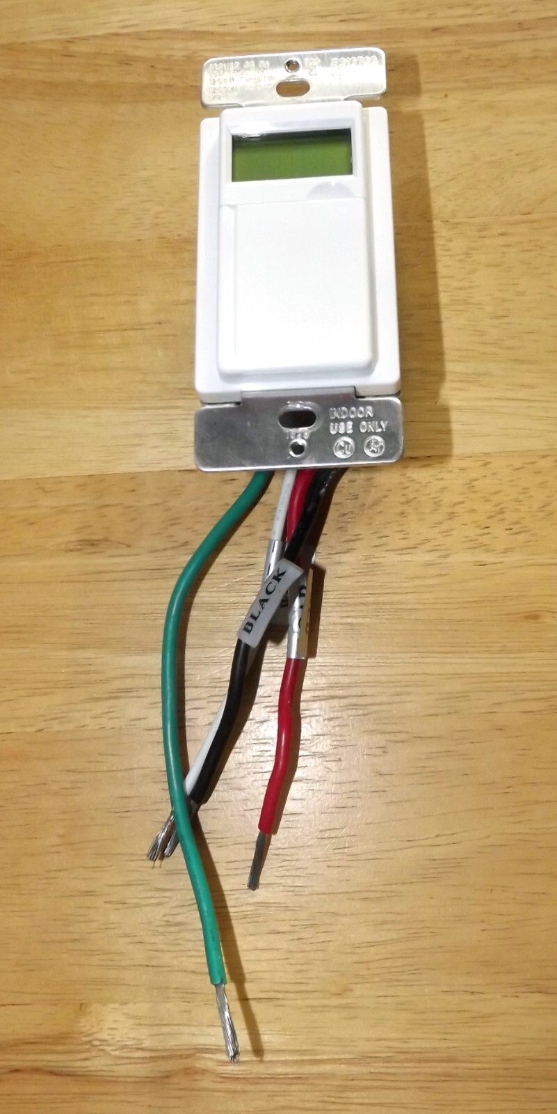 Defiant 15 Amp 7-Day In-Wall Digital CFL-LED Compatible Timer gallery