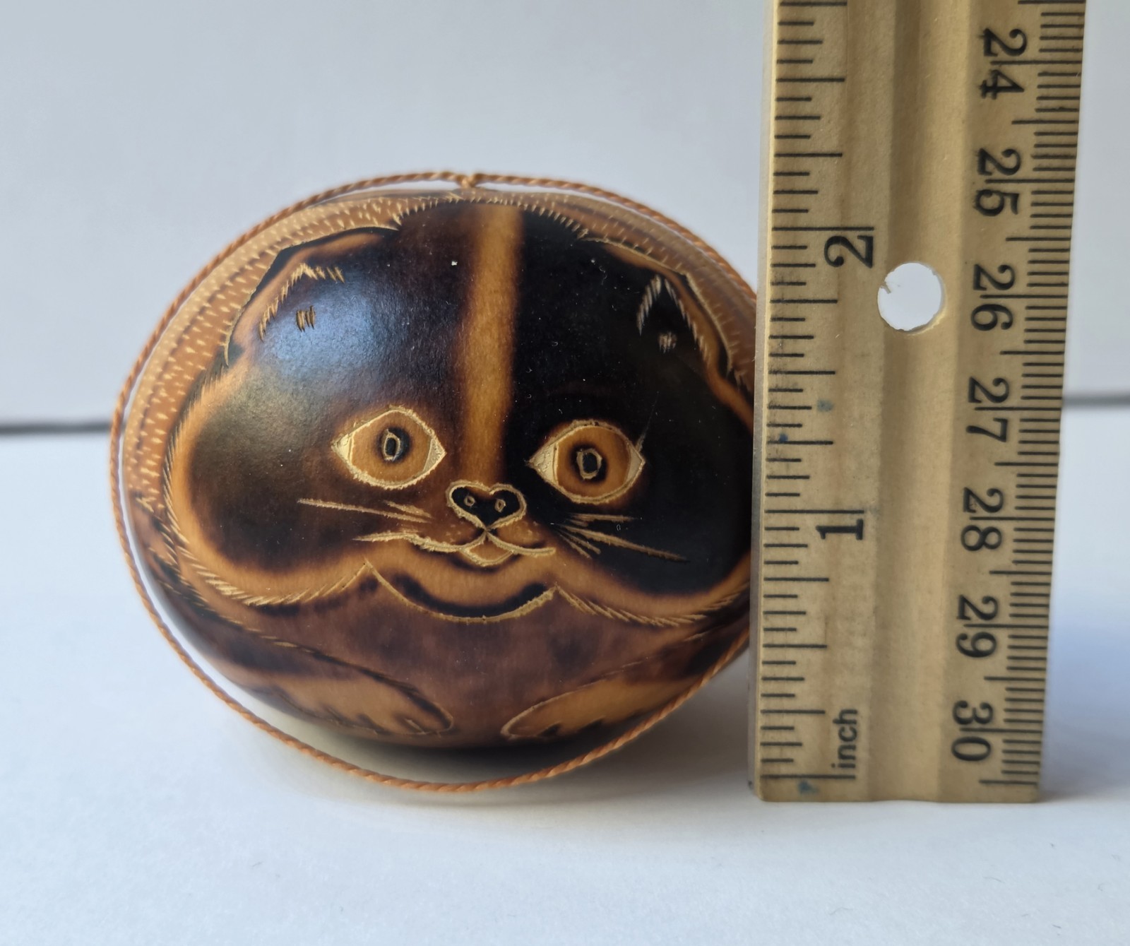 Peru Peruvian Gourd Hand Painted Carved Christmas Ornament Kitty Cat gallery
