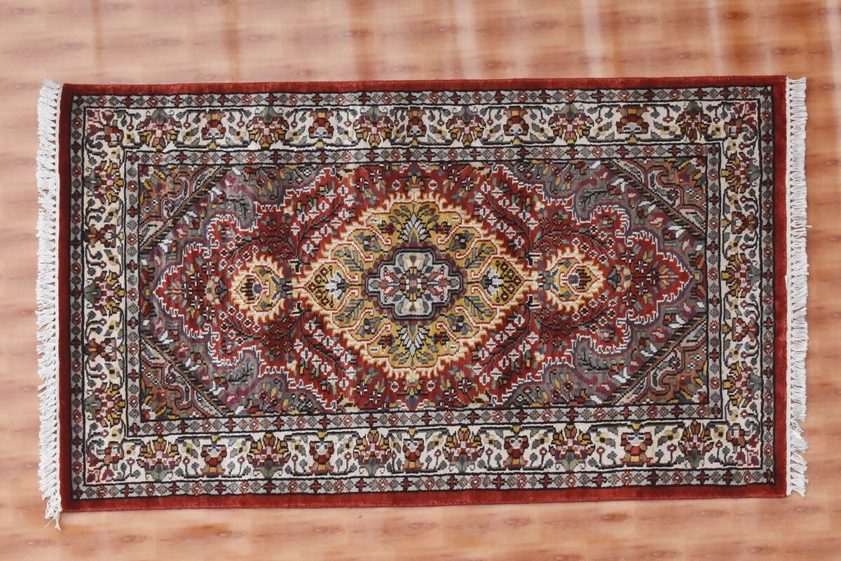 Red Silk Rug Traditional Pattern Living Room Home Decor 2.6x4 Hand Knotted gallery