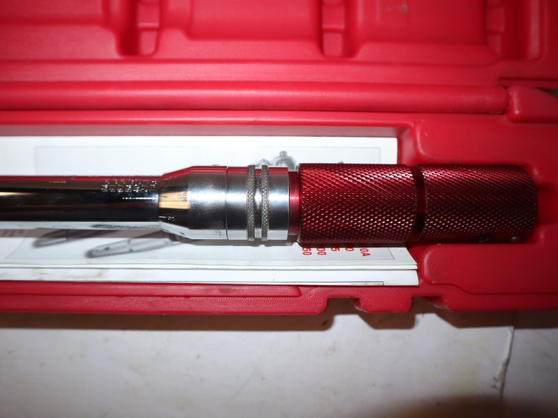 MAC TOOLS 3/8" Drive Micro-Adjustable Torque Wrench TWXF75 w/ Case - AO4078252 gallery