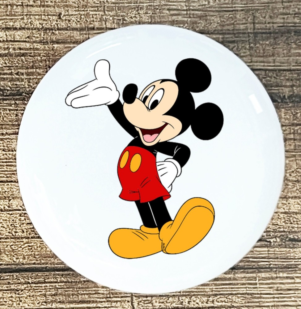 MICKEY MOUSE WHITE CERAMIC KITCHEN CABINET DRESSER KNOB DECOR