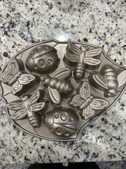 Nordic Ware Backyard Bugs Pan Bronze/Silver 5 Cups / 1.2 Liters Made USA