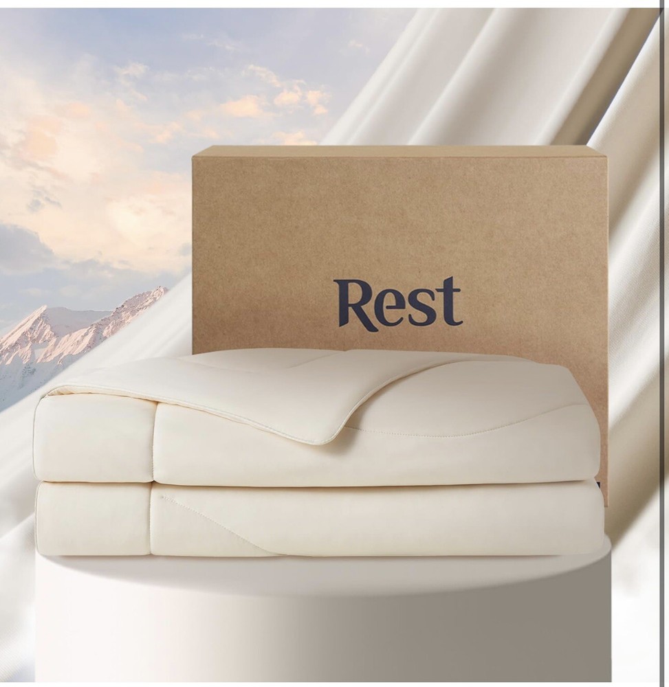 REST® Evercool® Cooling Comforter, Snow Ivory - Full/Queen 90"x90" Award Winner