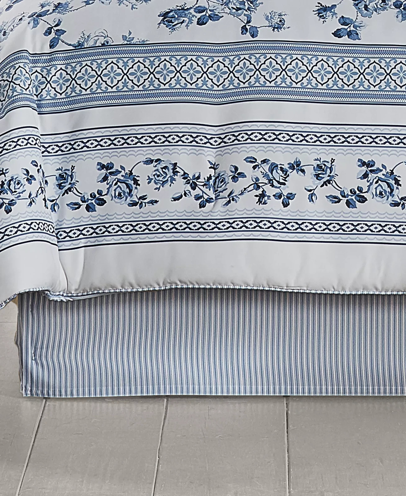 Royal Court Rialto 4‑Pc Comforter Set King –Luxury Floral Bedding Gift Set (New) gallery