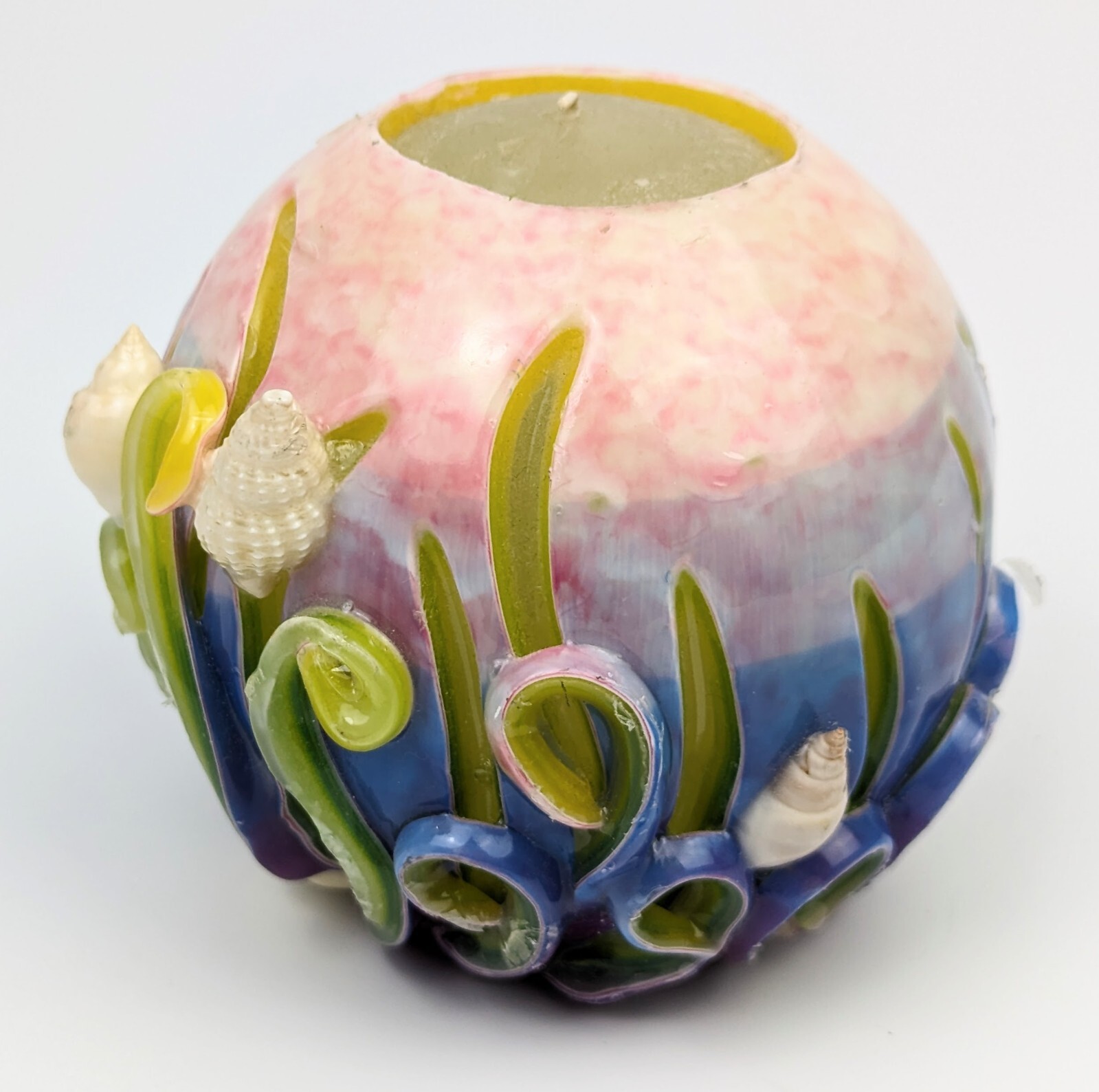 Seashell Glow City Candles Hand-Carved Pink/Blue 100% Paraffin Wax Scent Free gallery