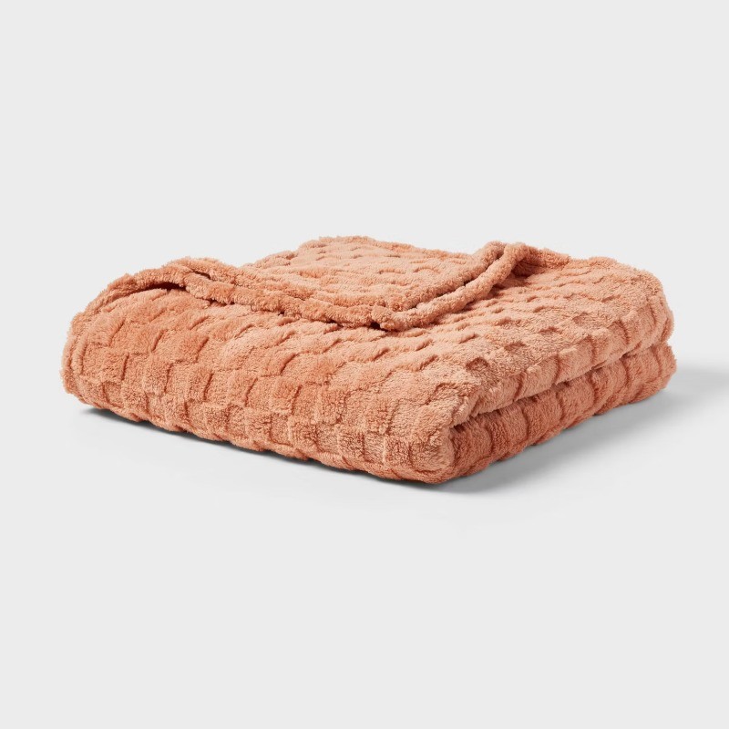 Full/Queen Checkered Blanket