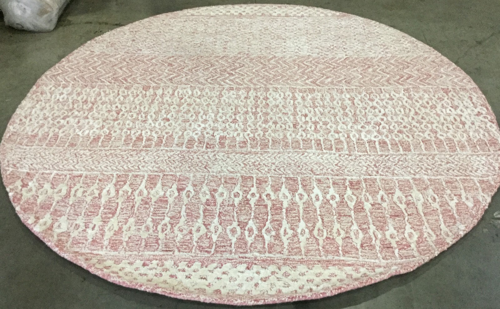 LIGHT PINK / IVORY 6' X 6' RD Back Stain Rug Reduced Price 1172656553 GLM538U-6R gallery