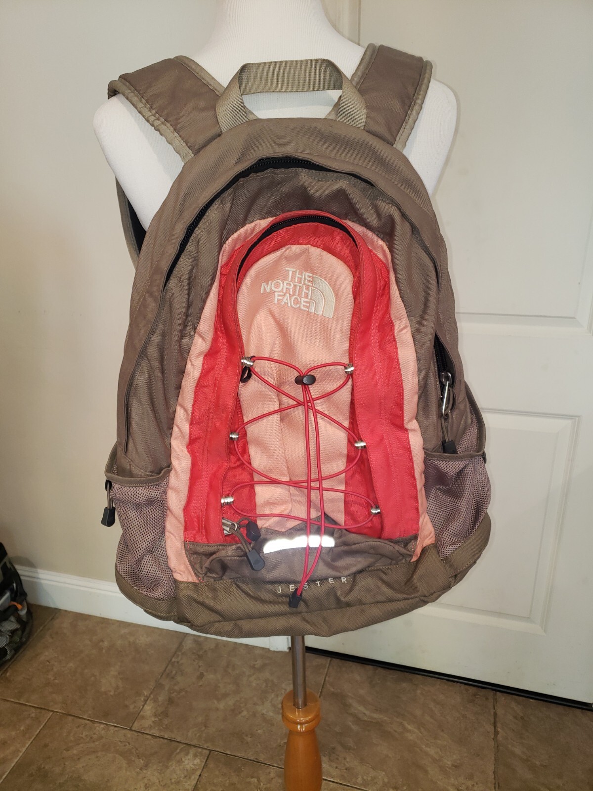 North Face Jester Back Pack/ Day pack Unisex