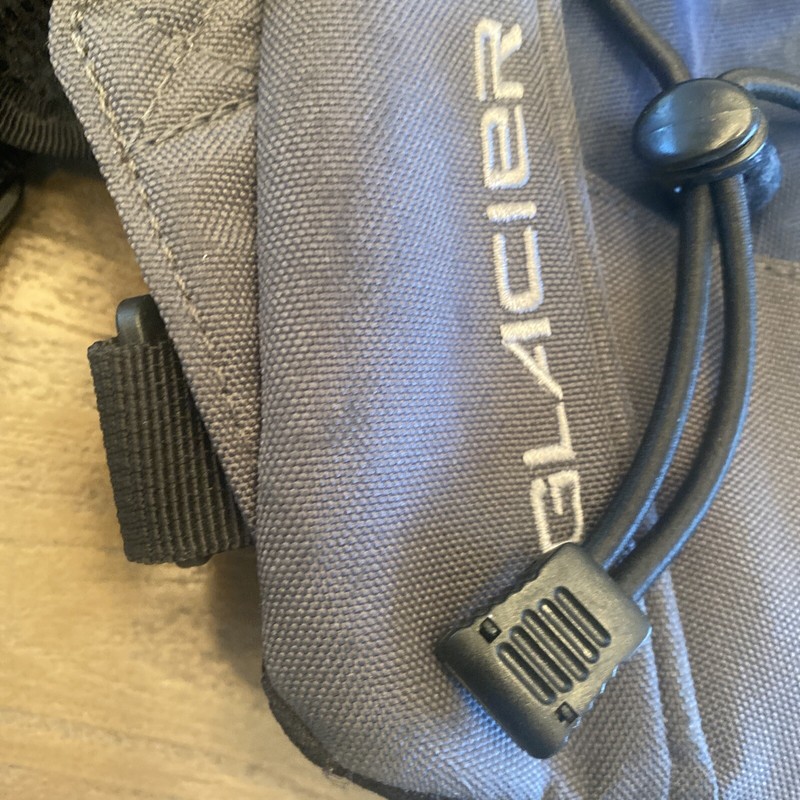 Dakine Glacier Hiking back pack 3