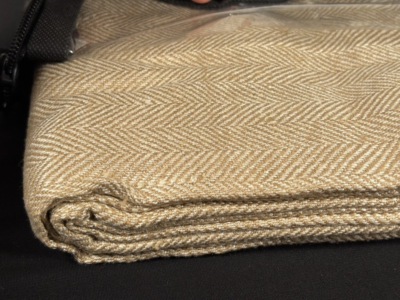 Gingerlily Silk Herringbone Throw Biscuit 100% Silk 125x175cm Luxury Blanket NWD gallery