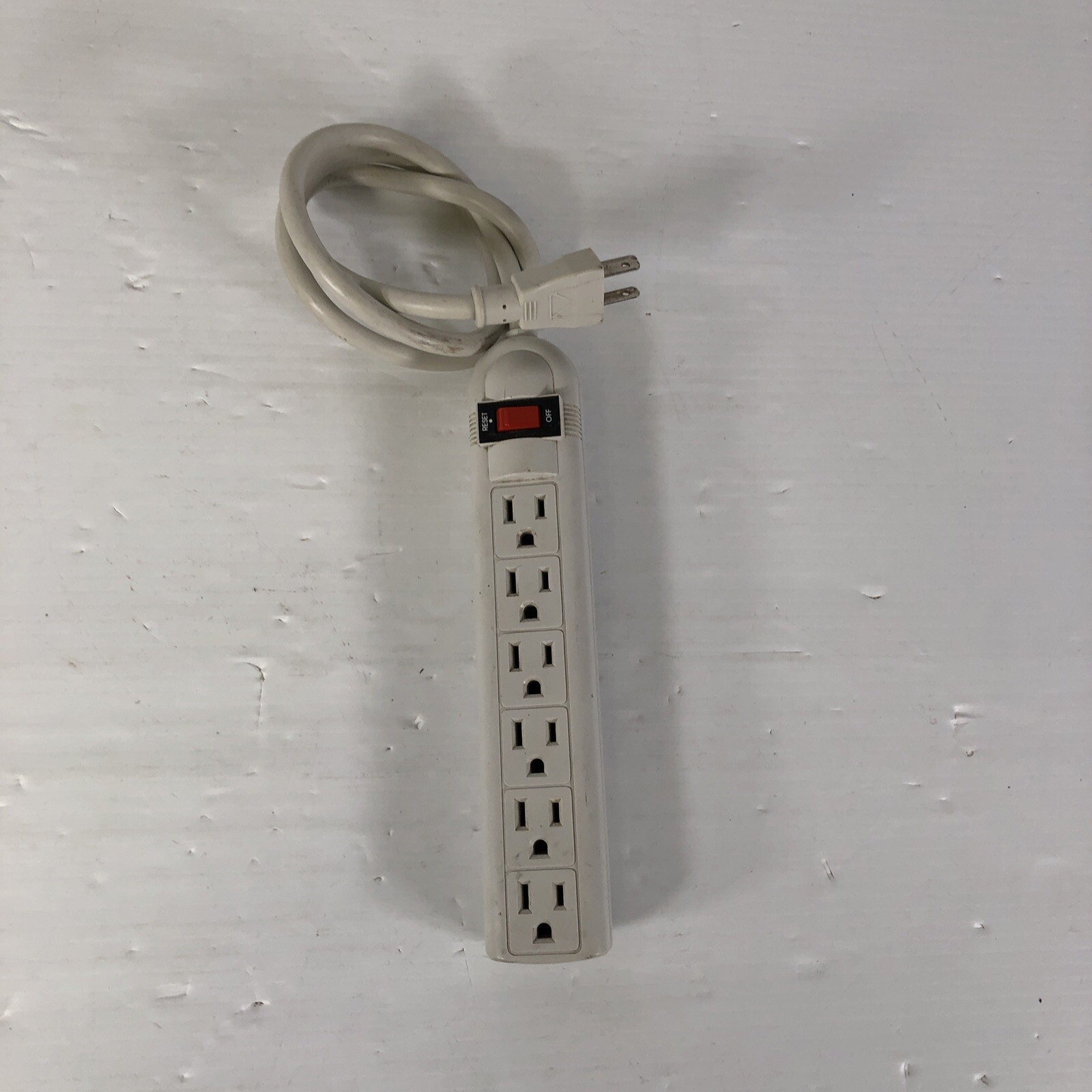 Used 2371, 0728, 2174 Relocatable Power Tap (15 amps, 125 VAC, 60 Hz) gallery