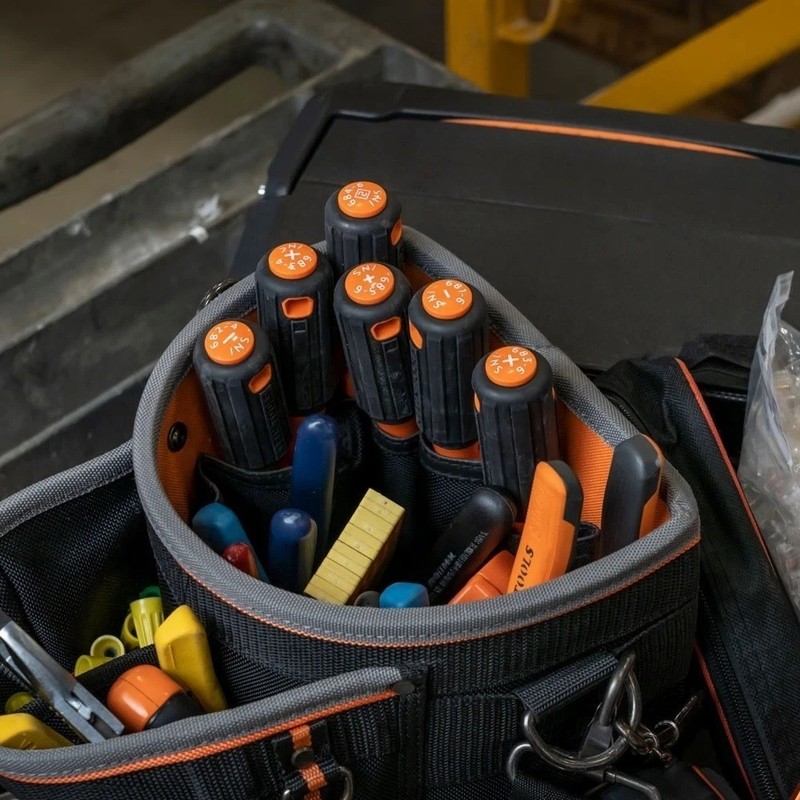 Klein Tools 85076INS Screwdriver Set 1000V Insulated 6-Piece - New in box/Sealed gallery
