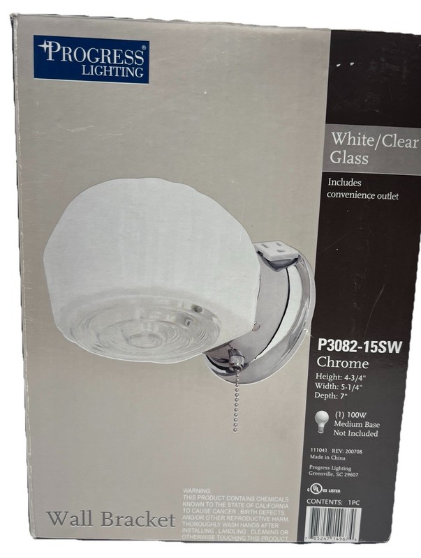 Progress Lighting White/Clear/chrome Glass Wall Fixture Pull Chain P3082-15SW gallery