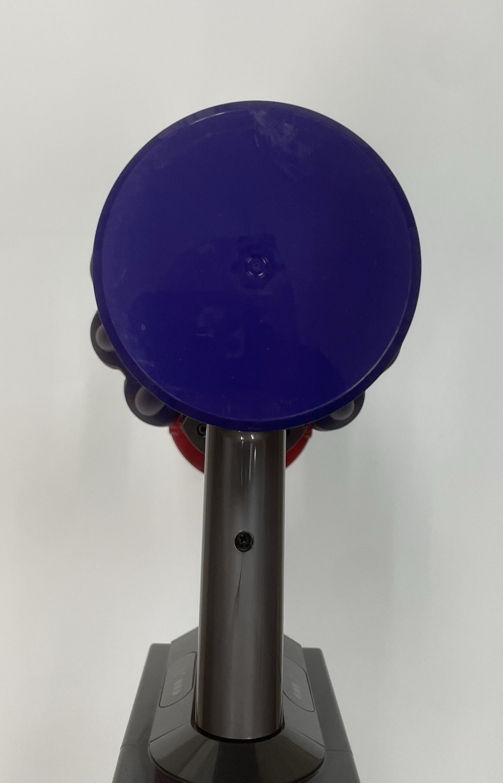 Dyson V10 Cyclone Animal Vacuum Cleaner - Parts Only - As Is - Refer to pictures gallery