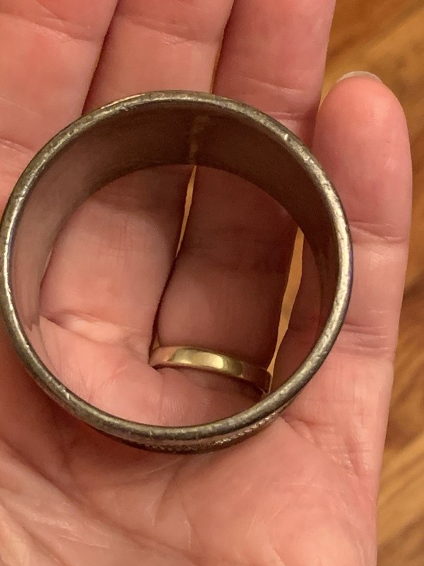 Sterling Silver napping ring antique , not marked, tested, 26 grams gallery