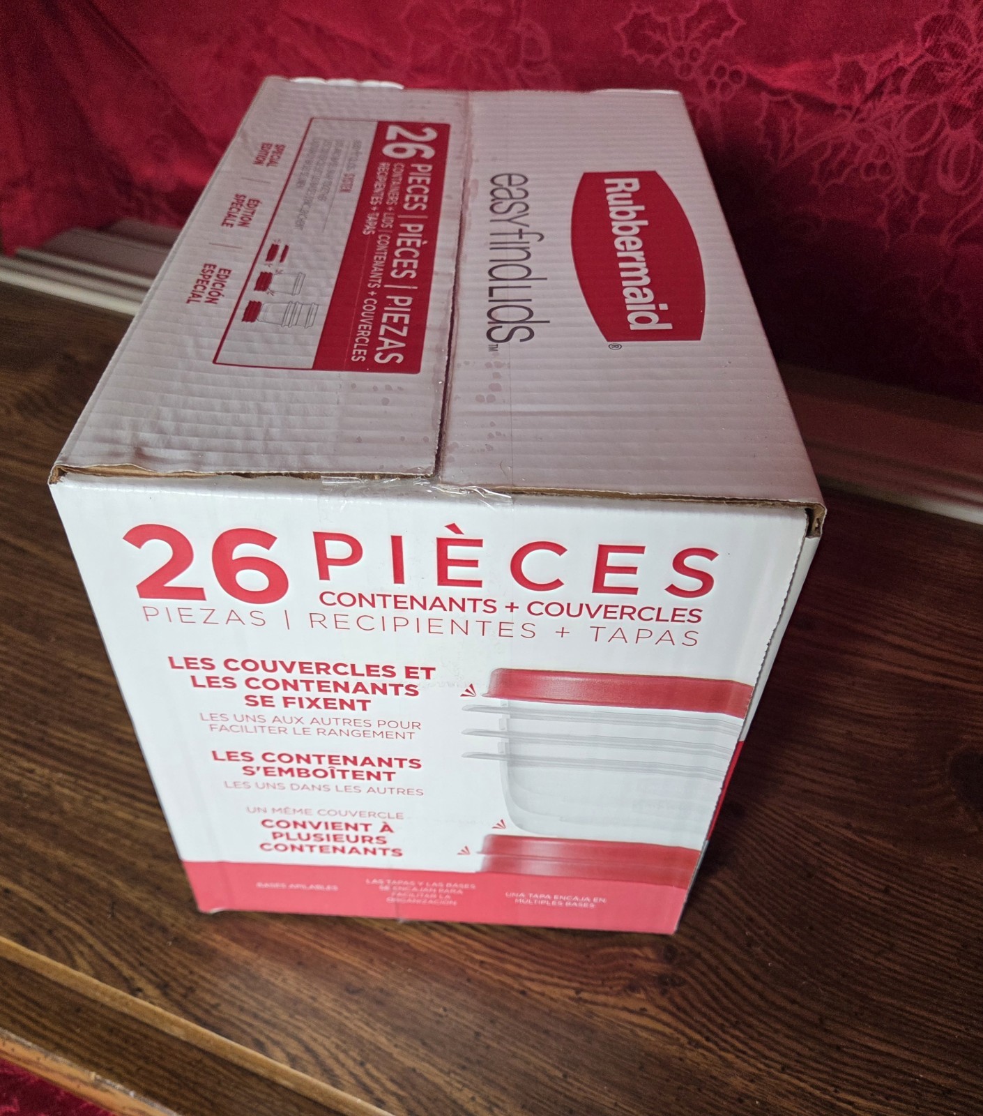 RUBBERMAID Food Storage Container Set w/EASY FIND LIDS 26-PC, RED, Vented - NEW gallery