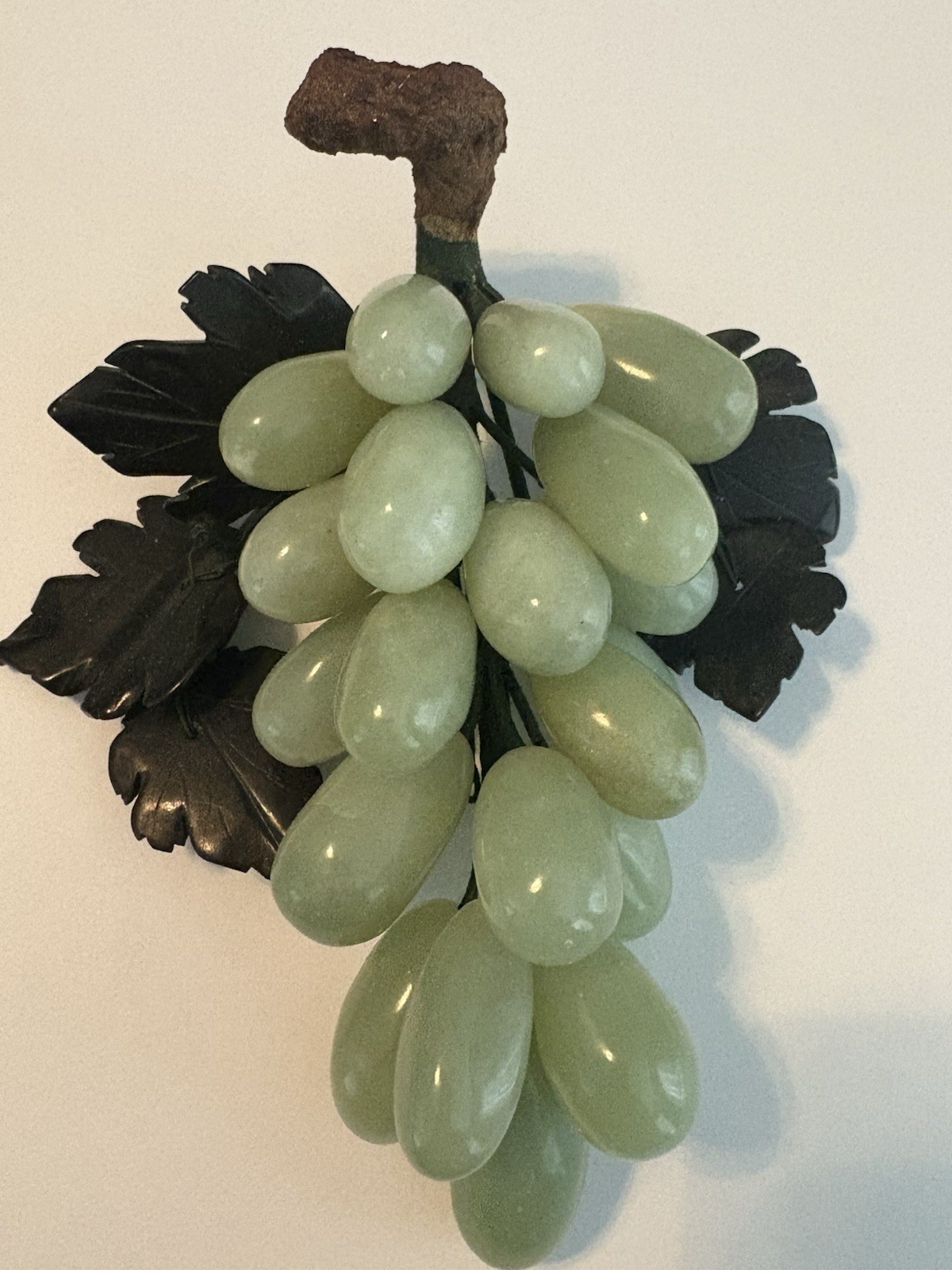 MCM Decor Stone Green Realistic Grape Cluster Leaves Jade Color Jadiete? gallery