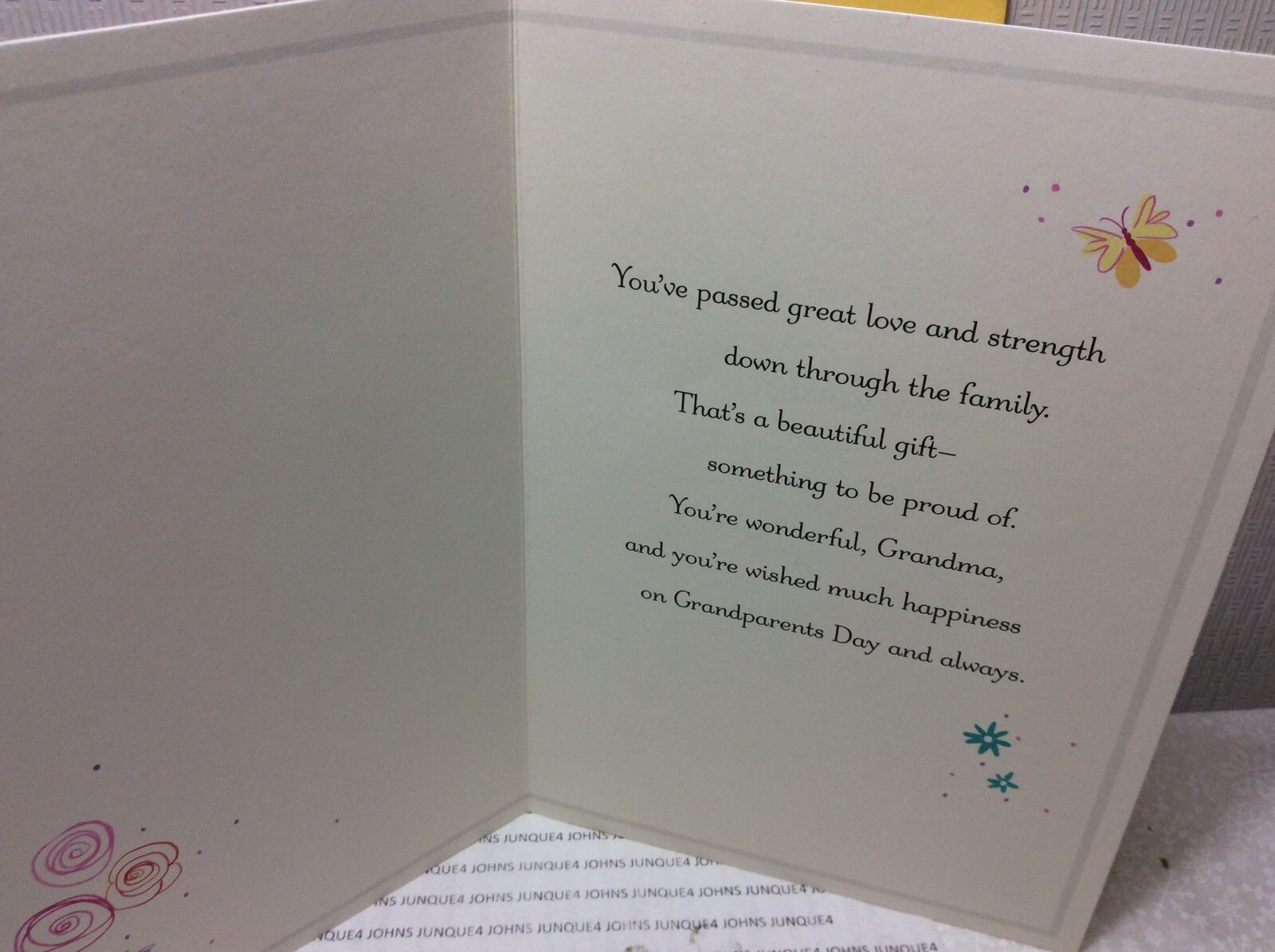 HALLMARK GRANDPARENTS DAY GREETING CARD New w/envelope "For a wonderful Grandma" gallery