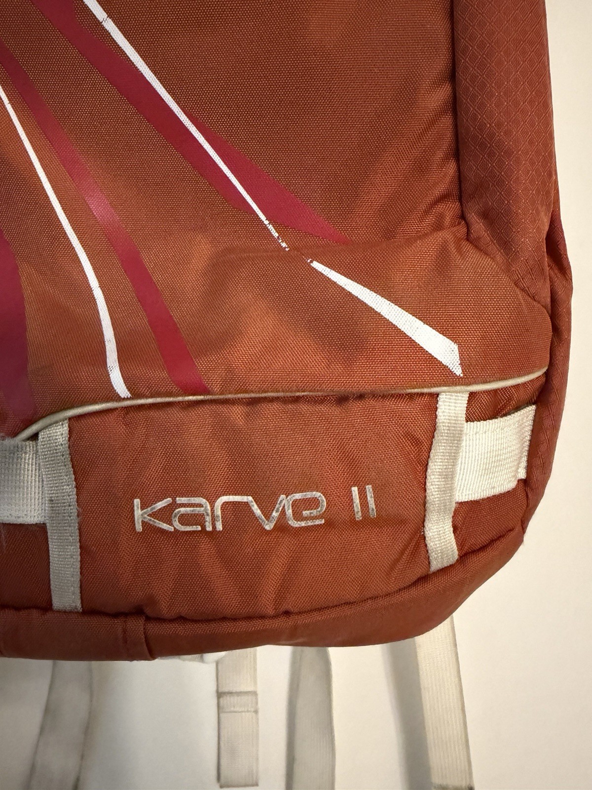 Osprey Karve II S/M Backpack Red 2