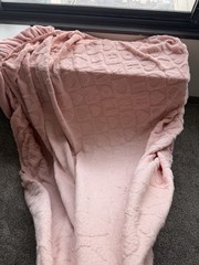 Pink Geometric Pattern Textured Rectangular Blanket Throw with No Closure