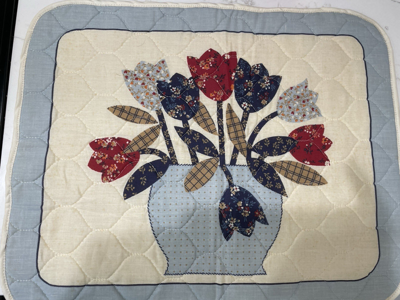 4 Patchwork Quilt Placemats Flower Bouquet Design 17x14 Red, Blue, Tan, Cream gallery