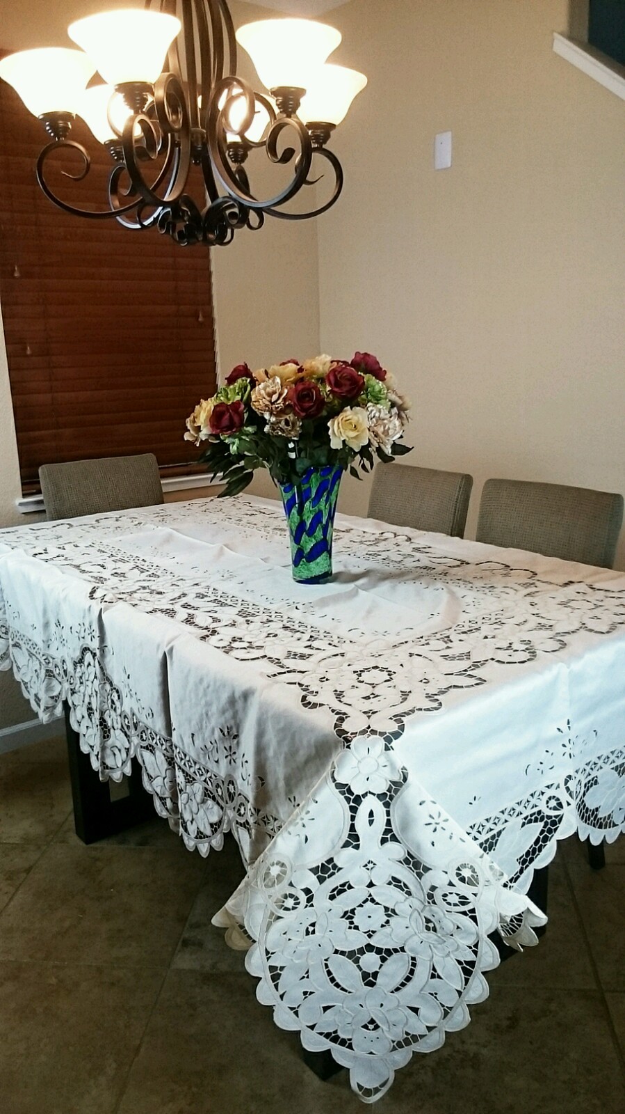 Embroidery Cutwork 54x72" Tablecloth Cotton Polyester w/ 6 Napkins - Beige color gallery