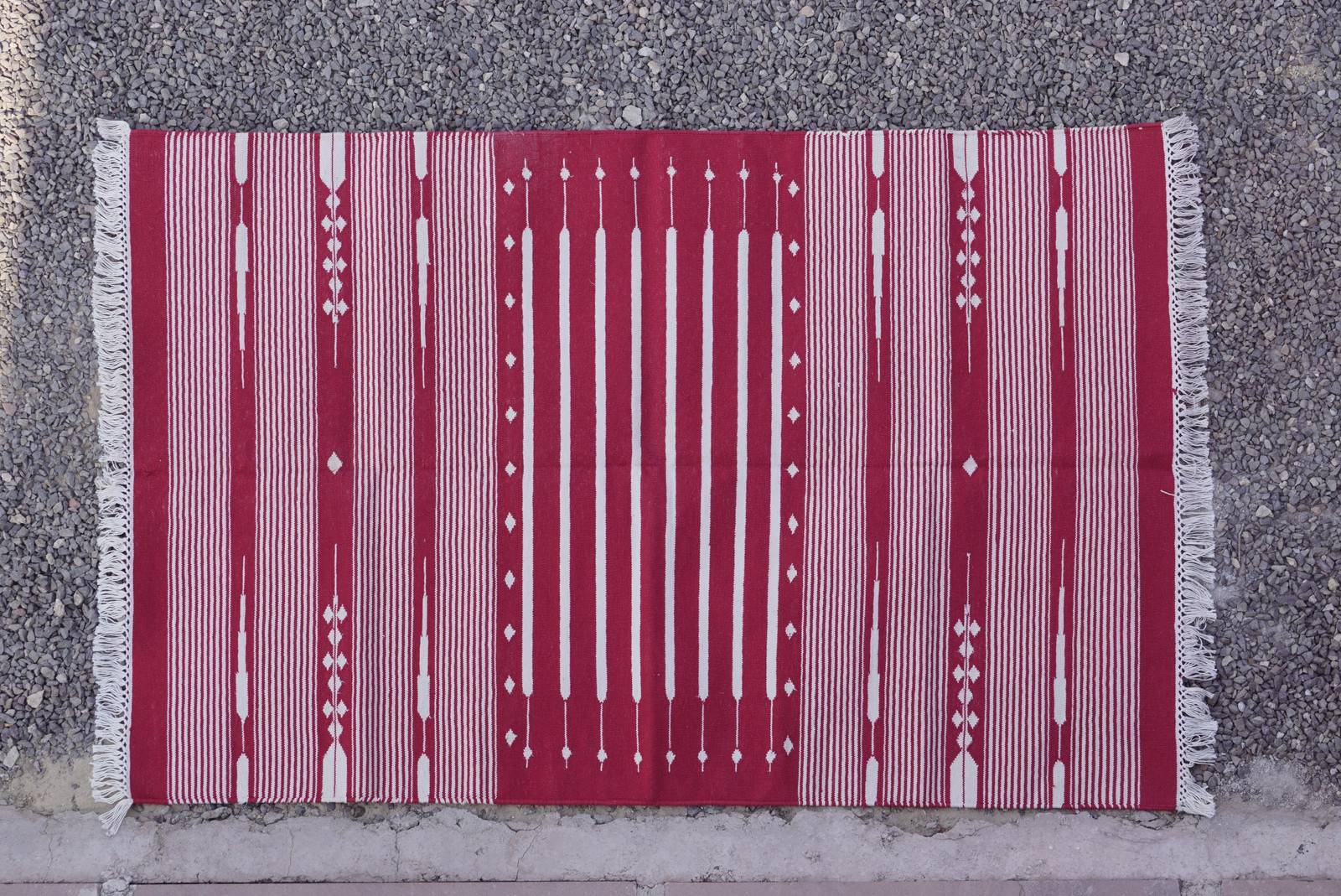Rugmoda Cotton Red & White Striped Geometric 3x5 ft Living Room Area Rug gallery