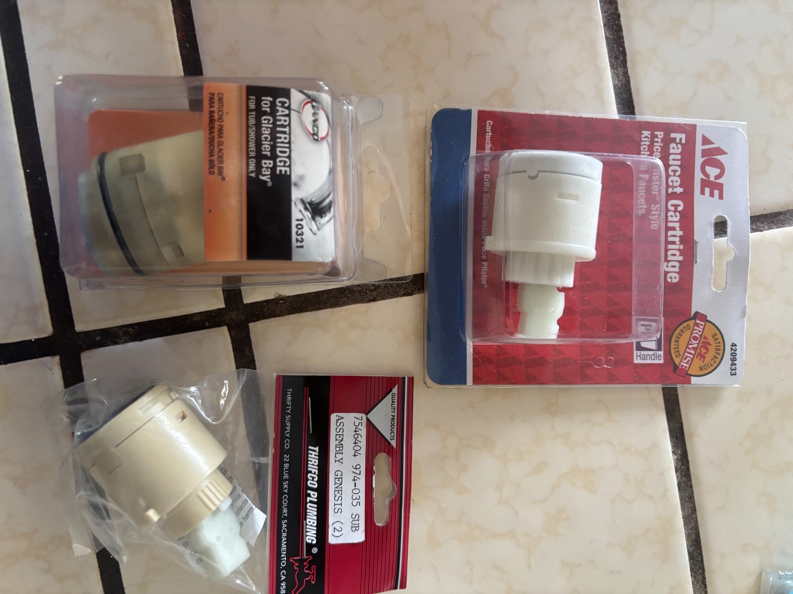 Faucet Cartridges Assorted PFister & Glacier Bay 12 pieces gallery